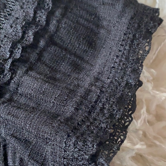 White House Black Market Lace Tee - Picture 8 of 9